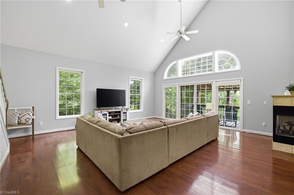 424 Mountain Harbor Drive