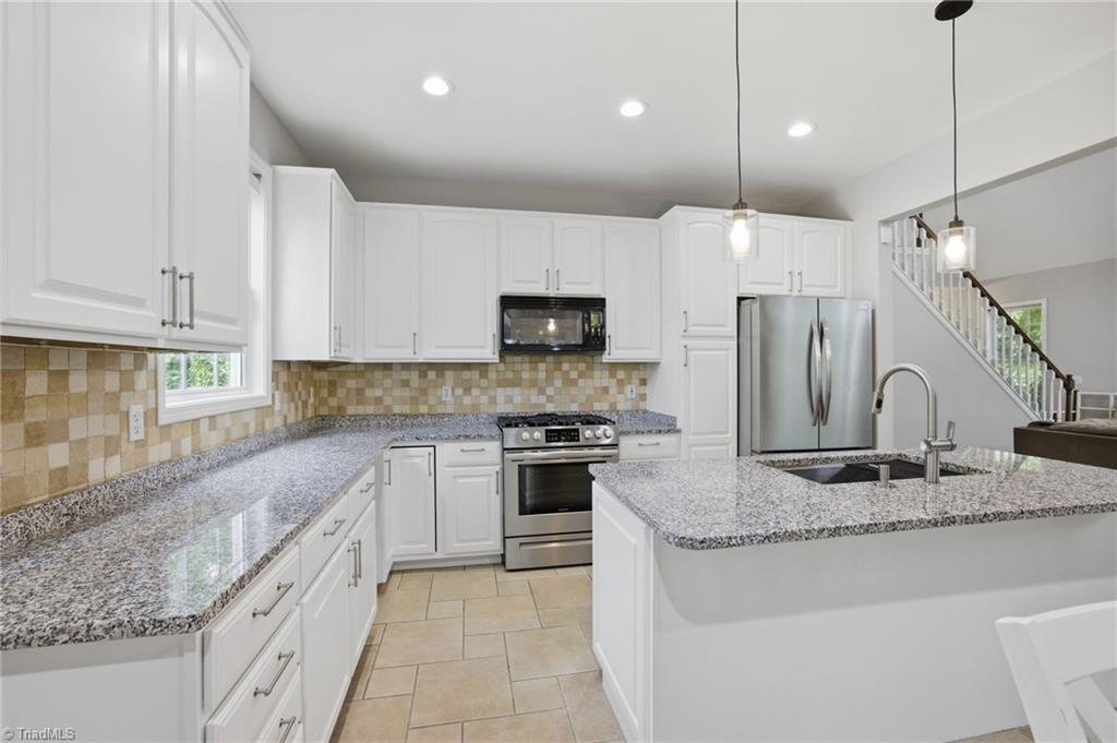 424 Mountain Harbor Drive
