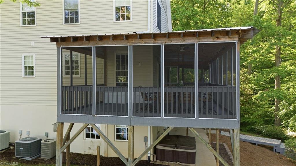 424 Mountain Harbor Drive
