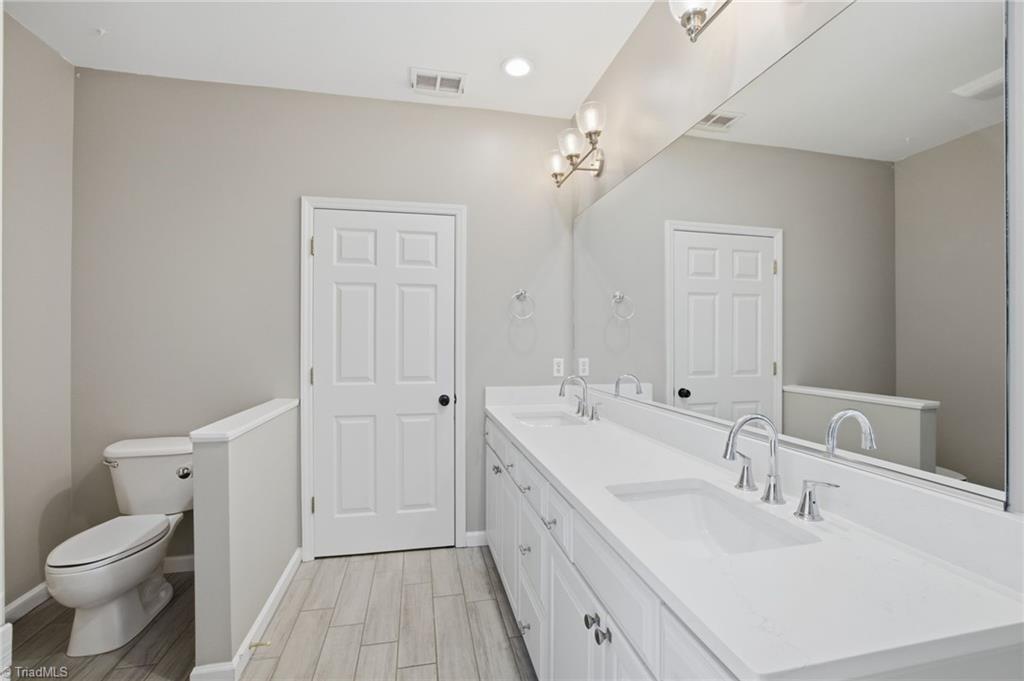 424 Mountain Harbor Drive
