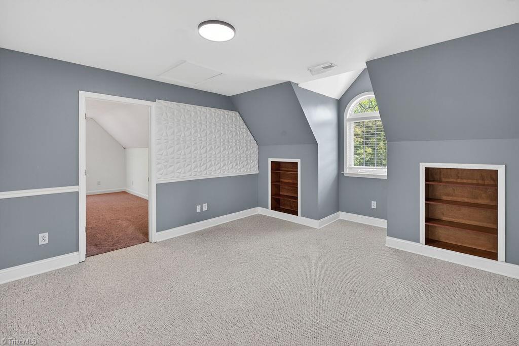 383 Simmons Road