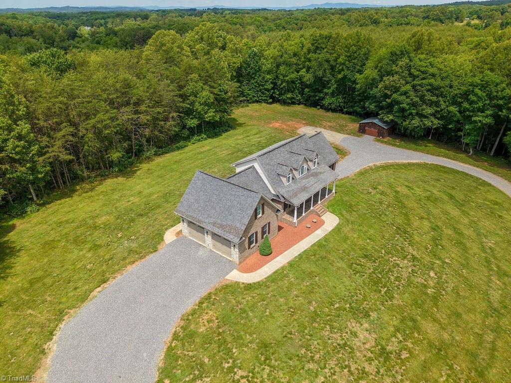 383 Simmons Road
