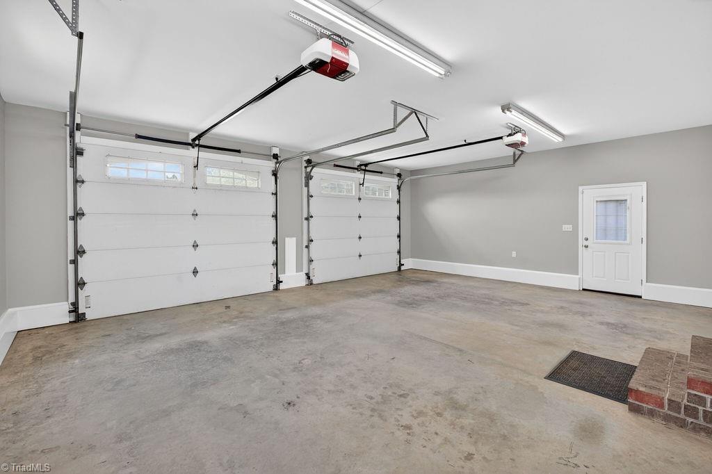 383 Simmons Road