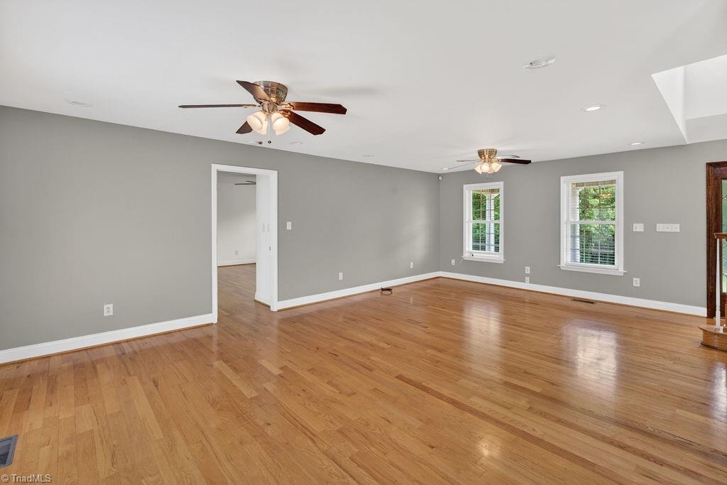 383 Simmons Road
