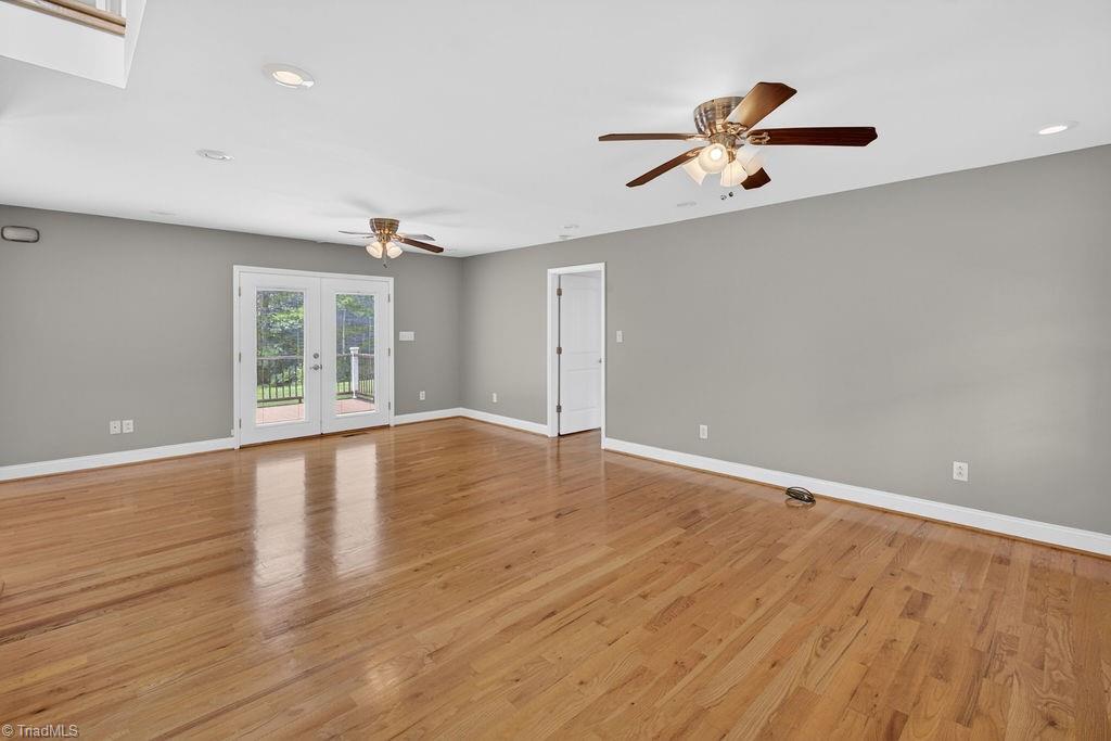 383 Simmons Road