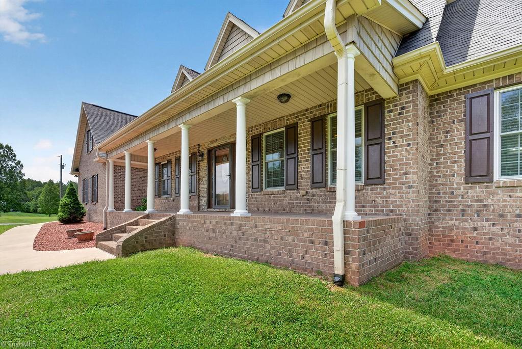 383 Simmons Road