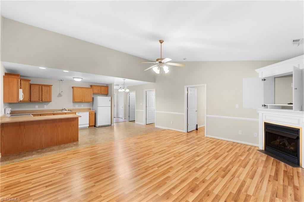 402 Pinefield Place