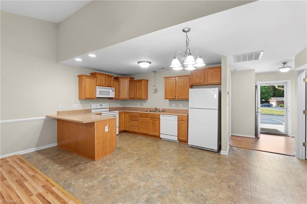 402 Pinefield Place