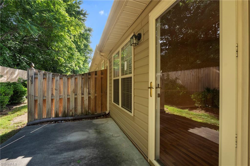 402 Pinefield Place