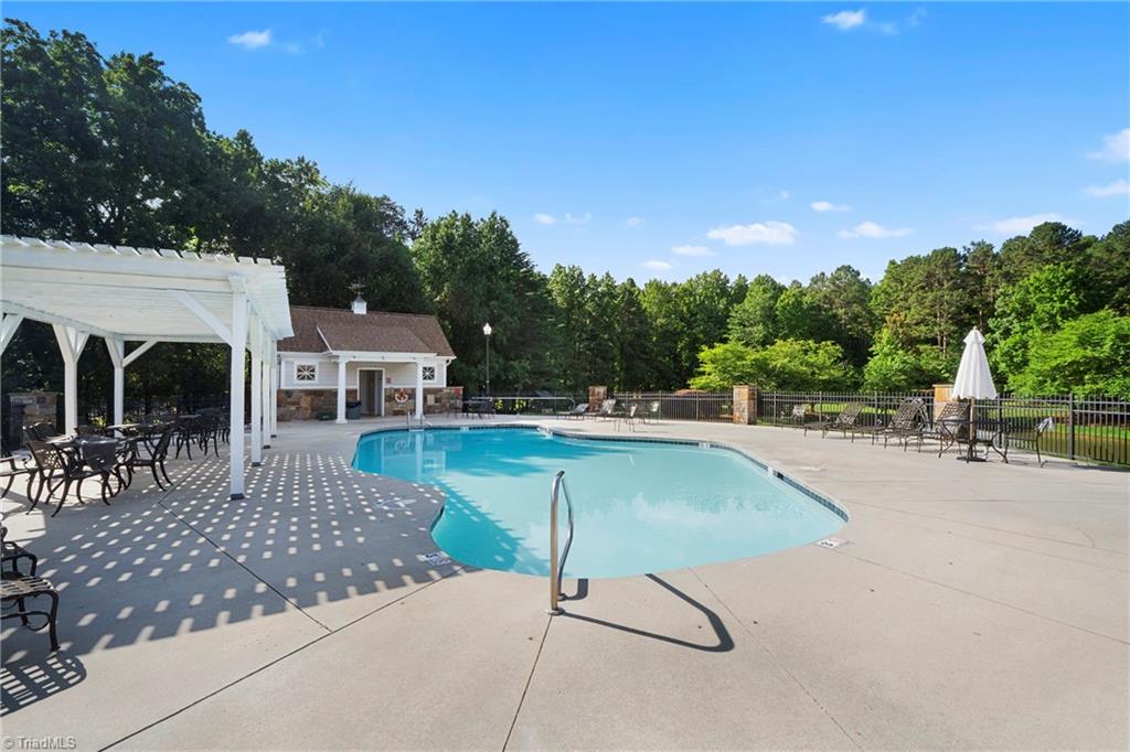 206 Kendricks Cove