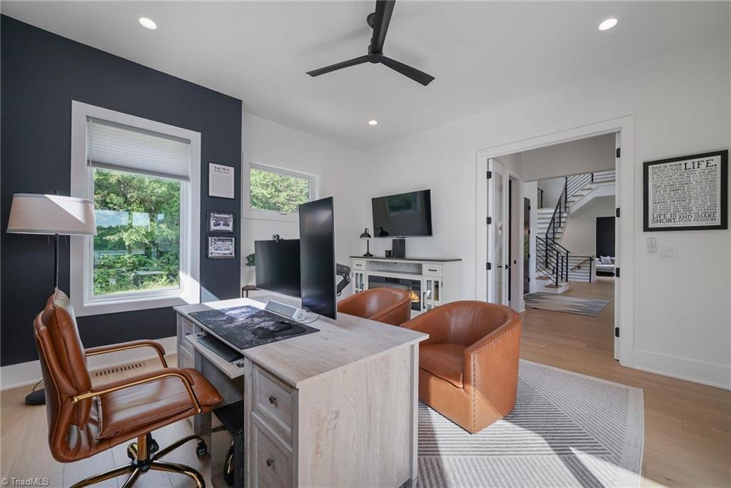 850 Mainsail Road