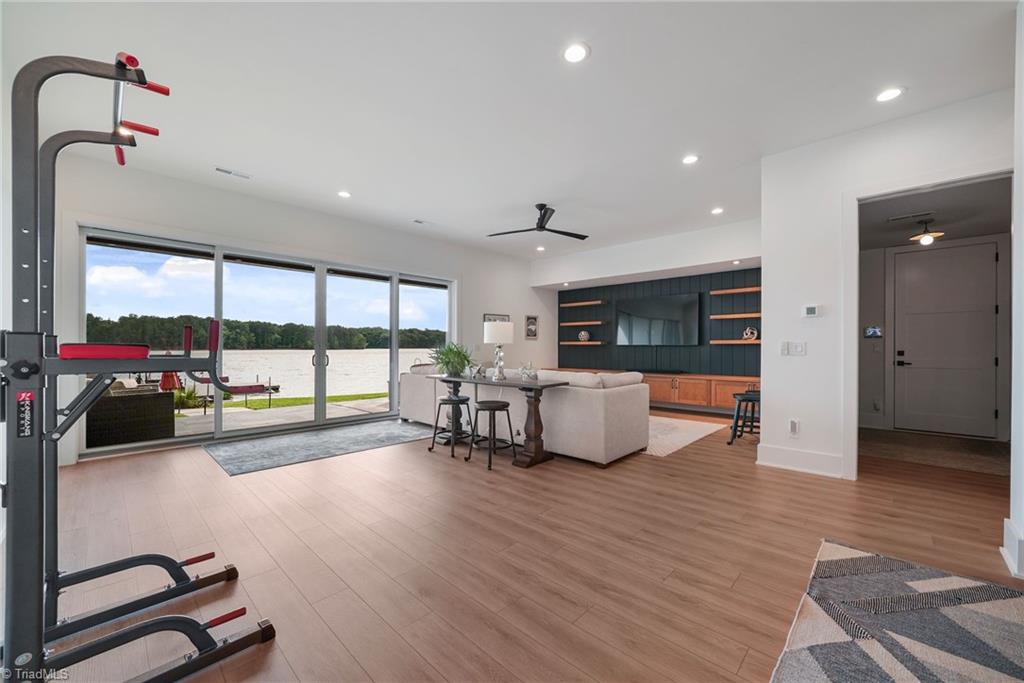 850 Mainsail Road