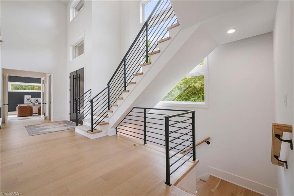 850 Mainsail Road