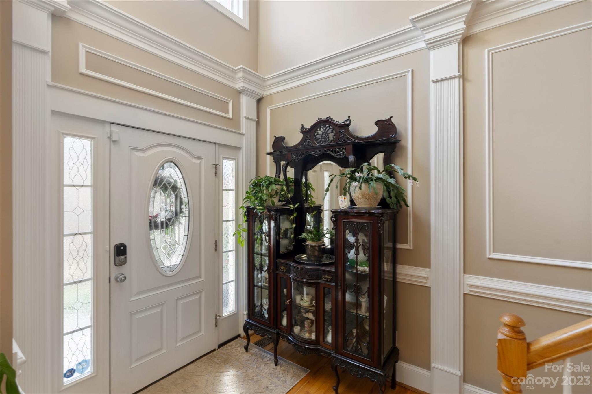 5926 Taurus Drive