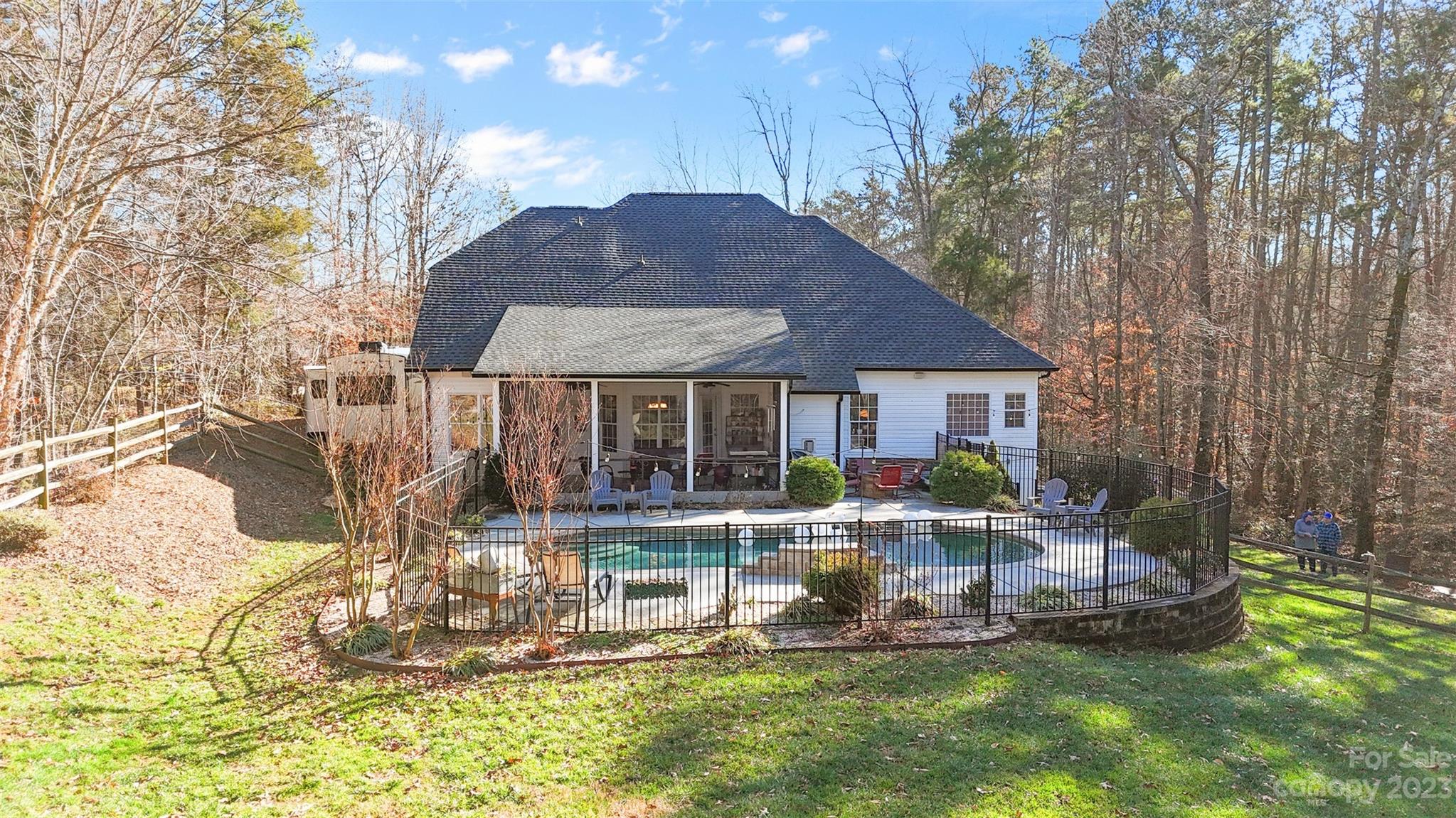 5926 Taurus Drive
