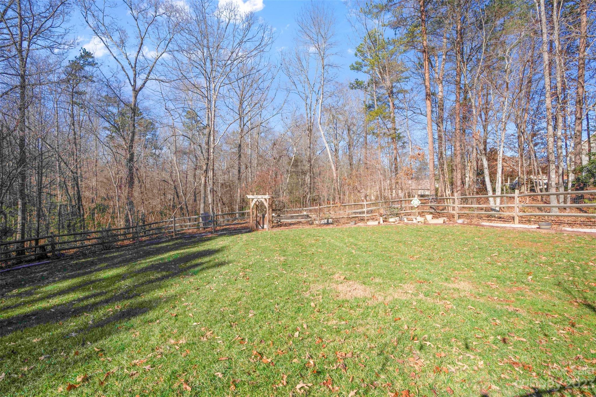 5926 Taurus Drive