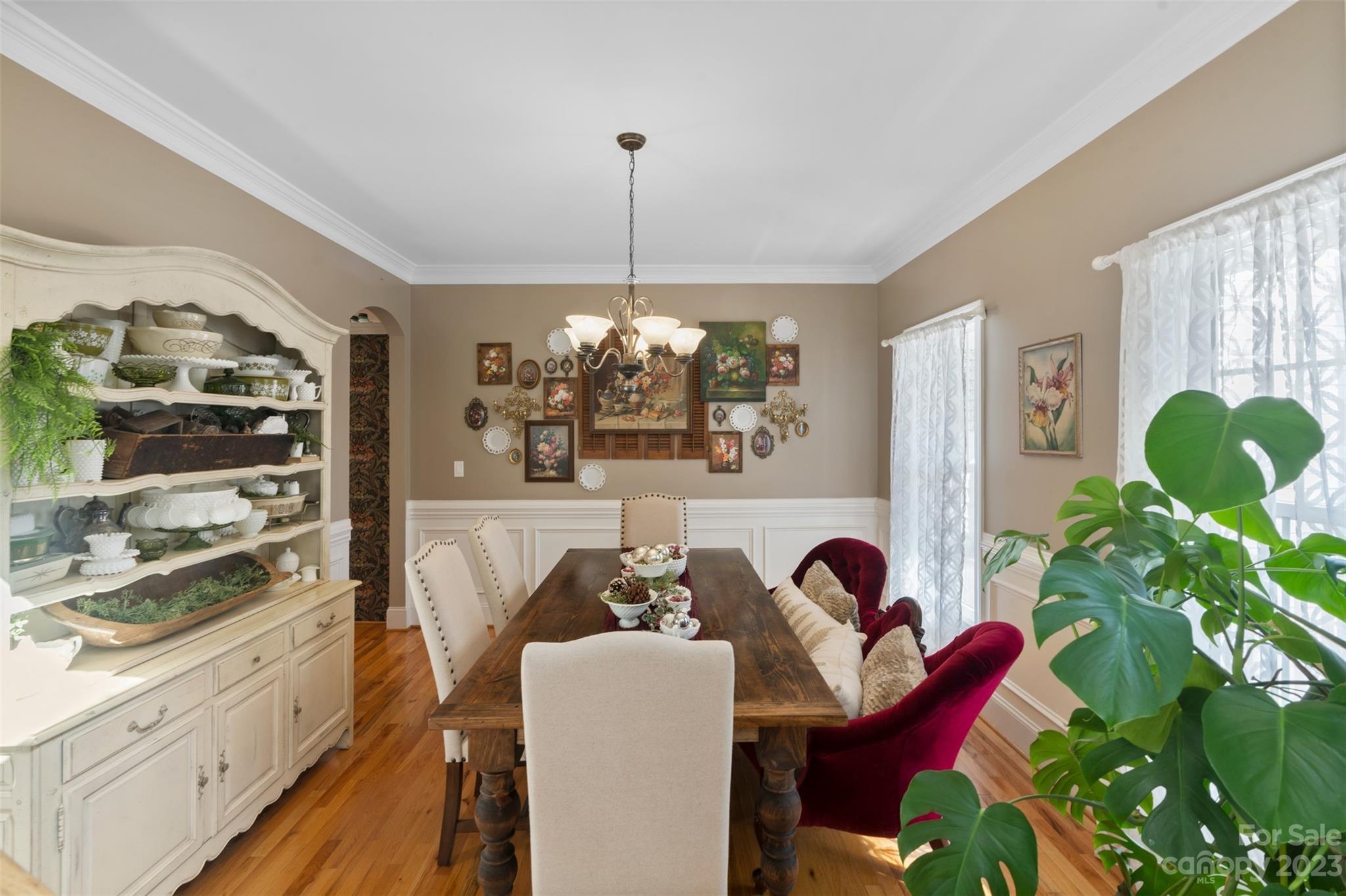 5926 Taurus Drive