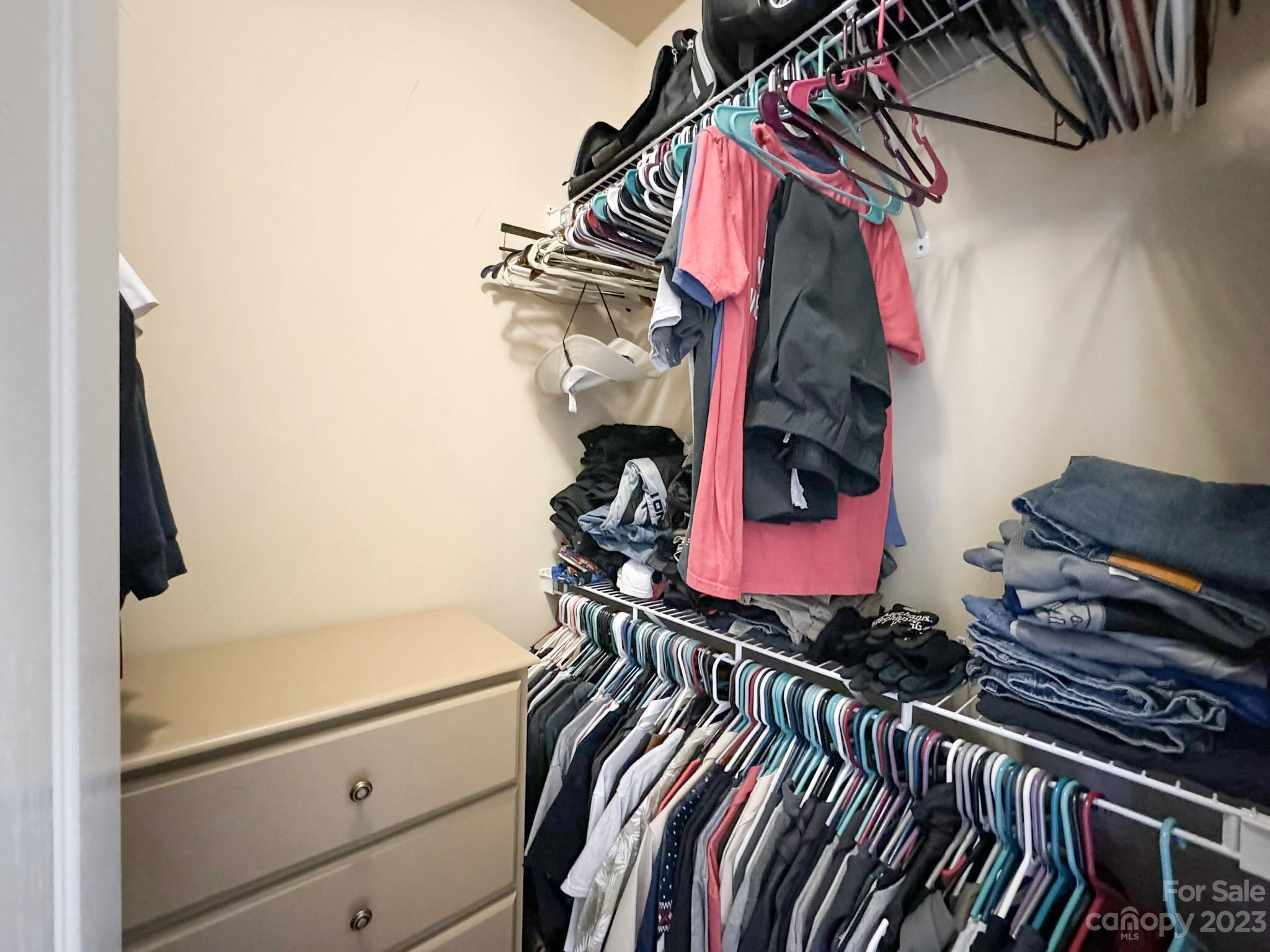5926 Taurus Drive