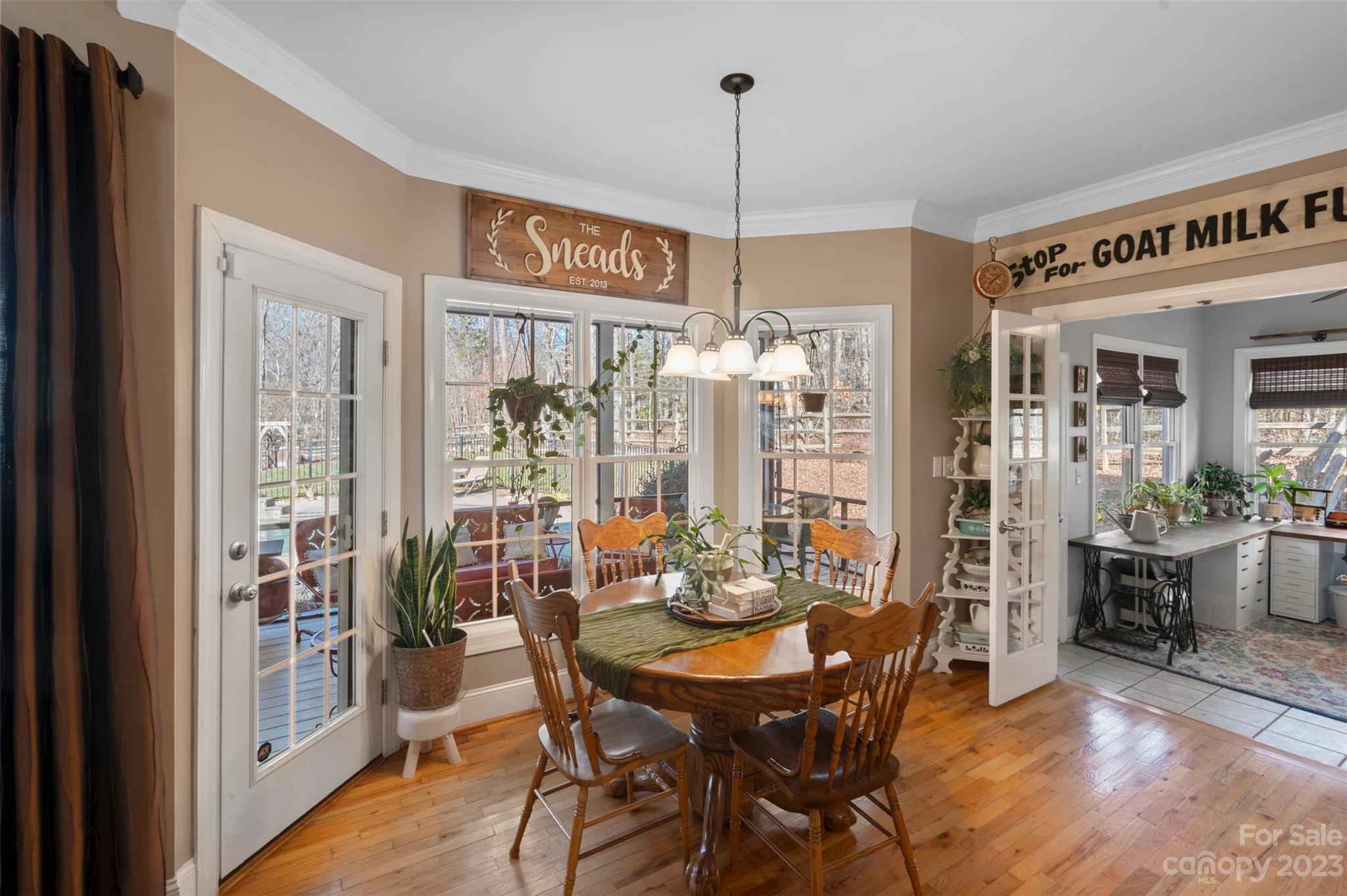5926 Taurus Drive