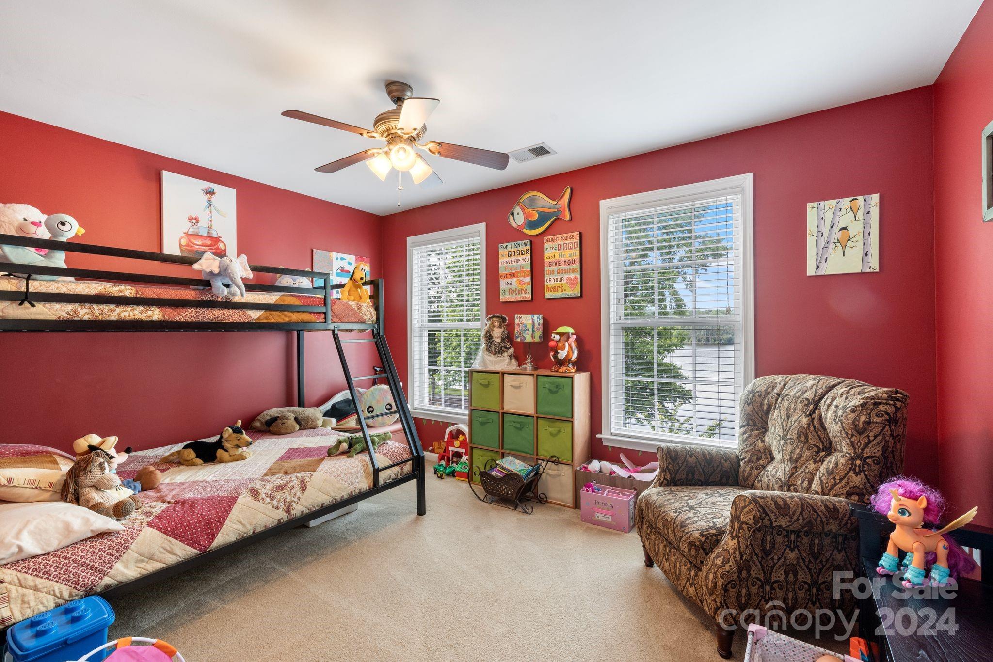 303 Potters Landing