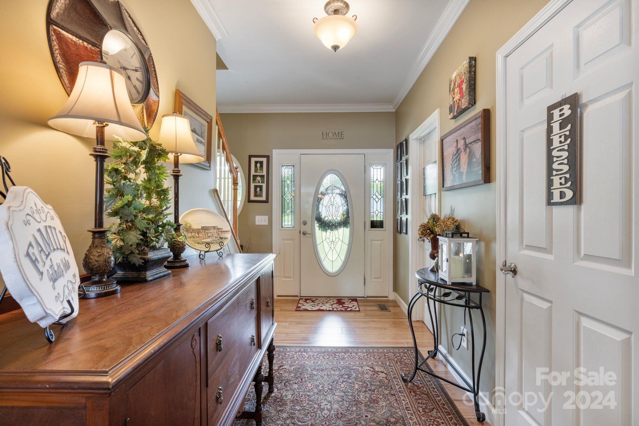 303 Potters Landing