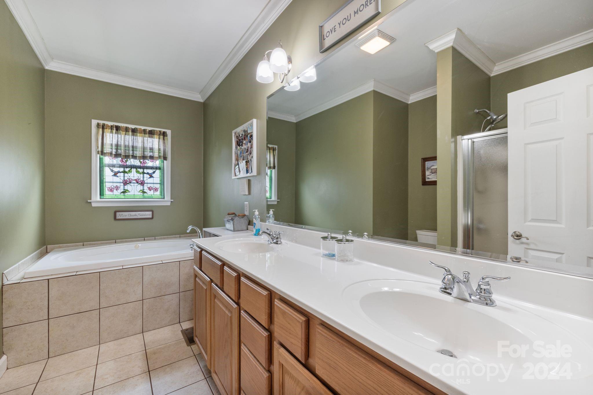 303 Potters Landing
