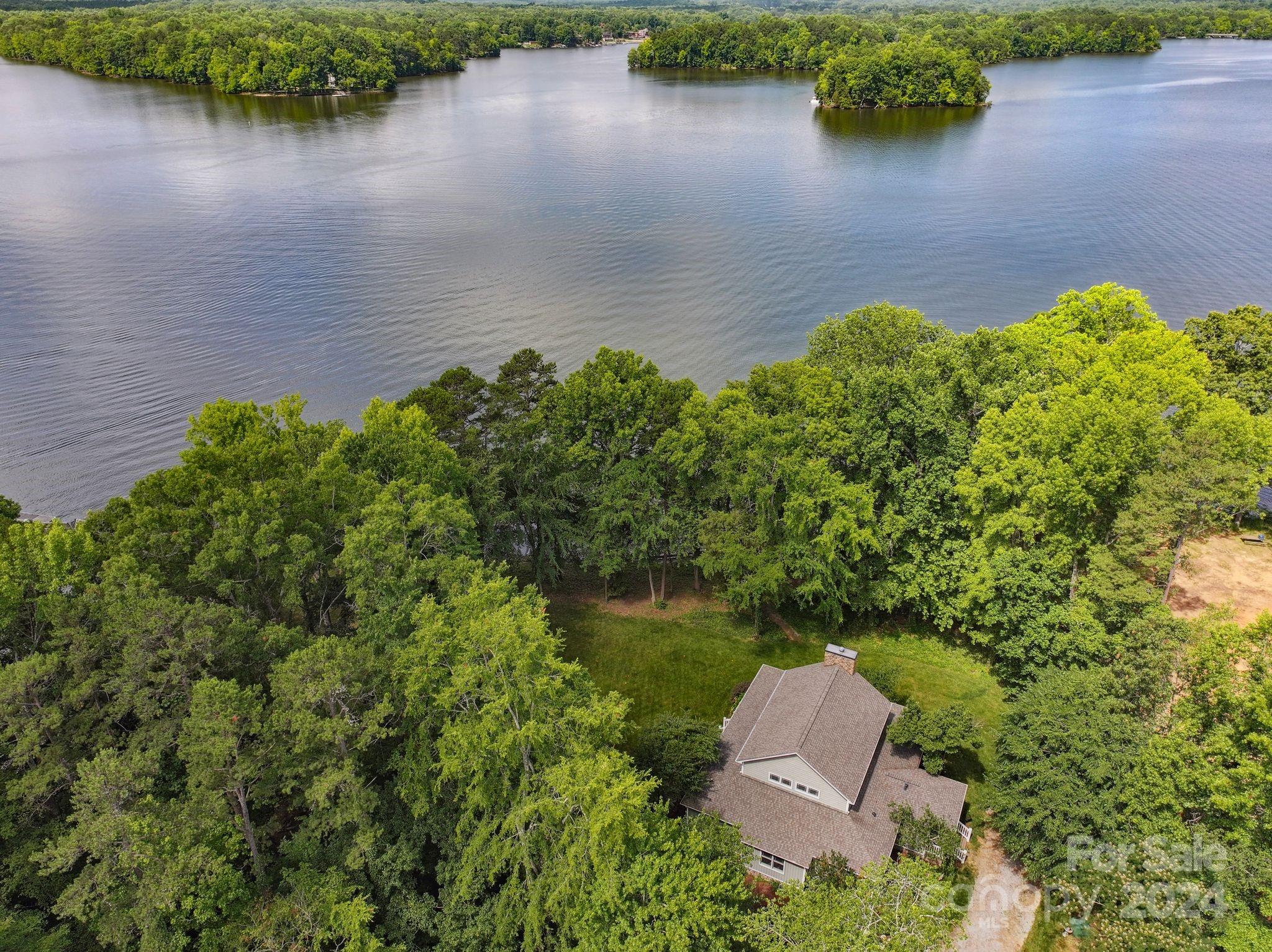 385 River Country Road