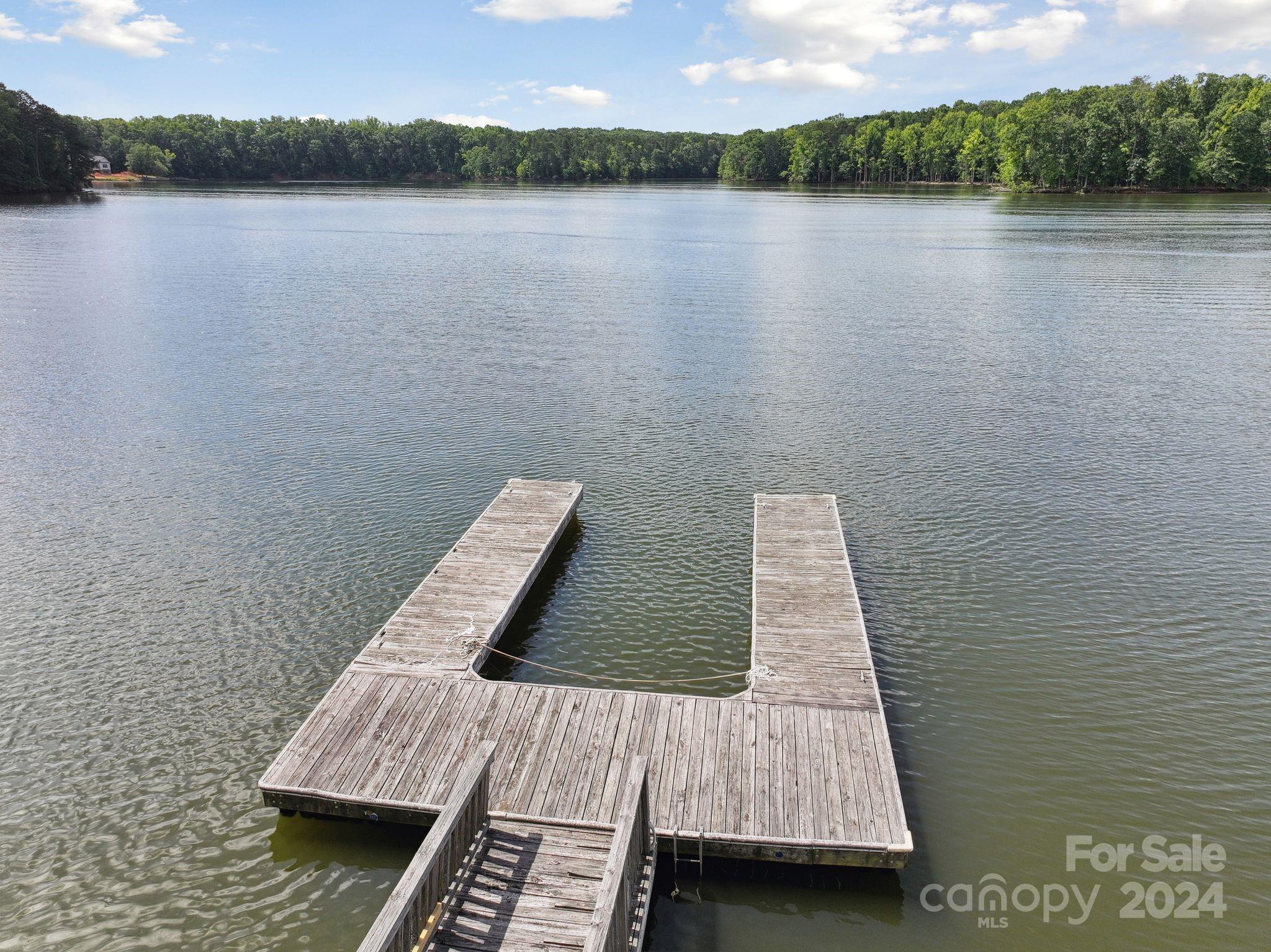 385 River Country Road