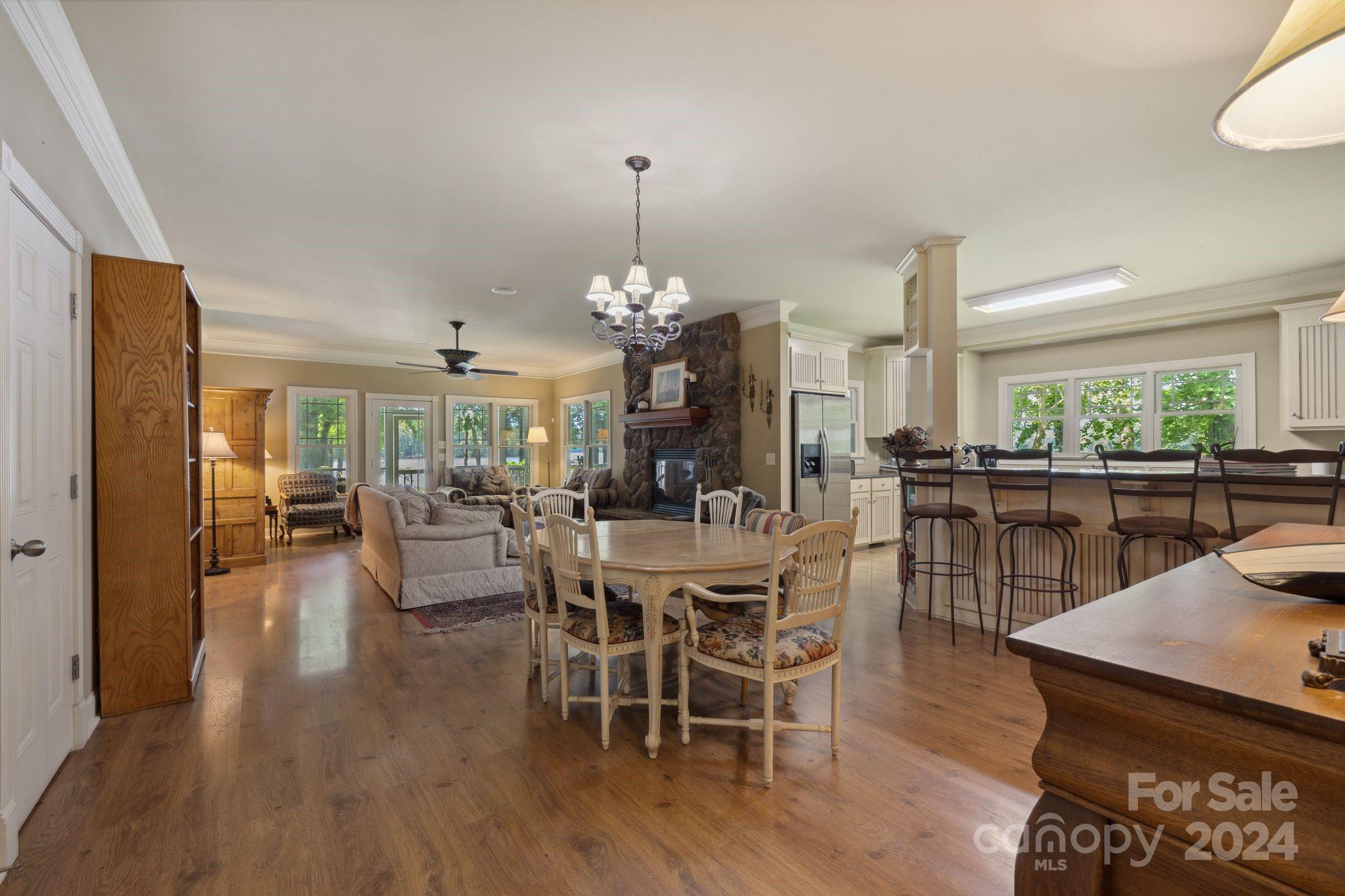 385 River Country Road