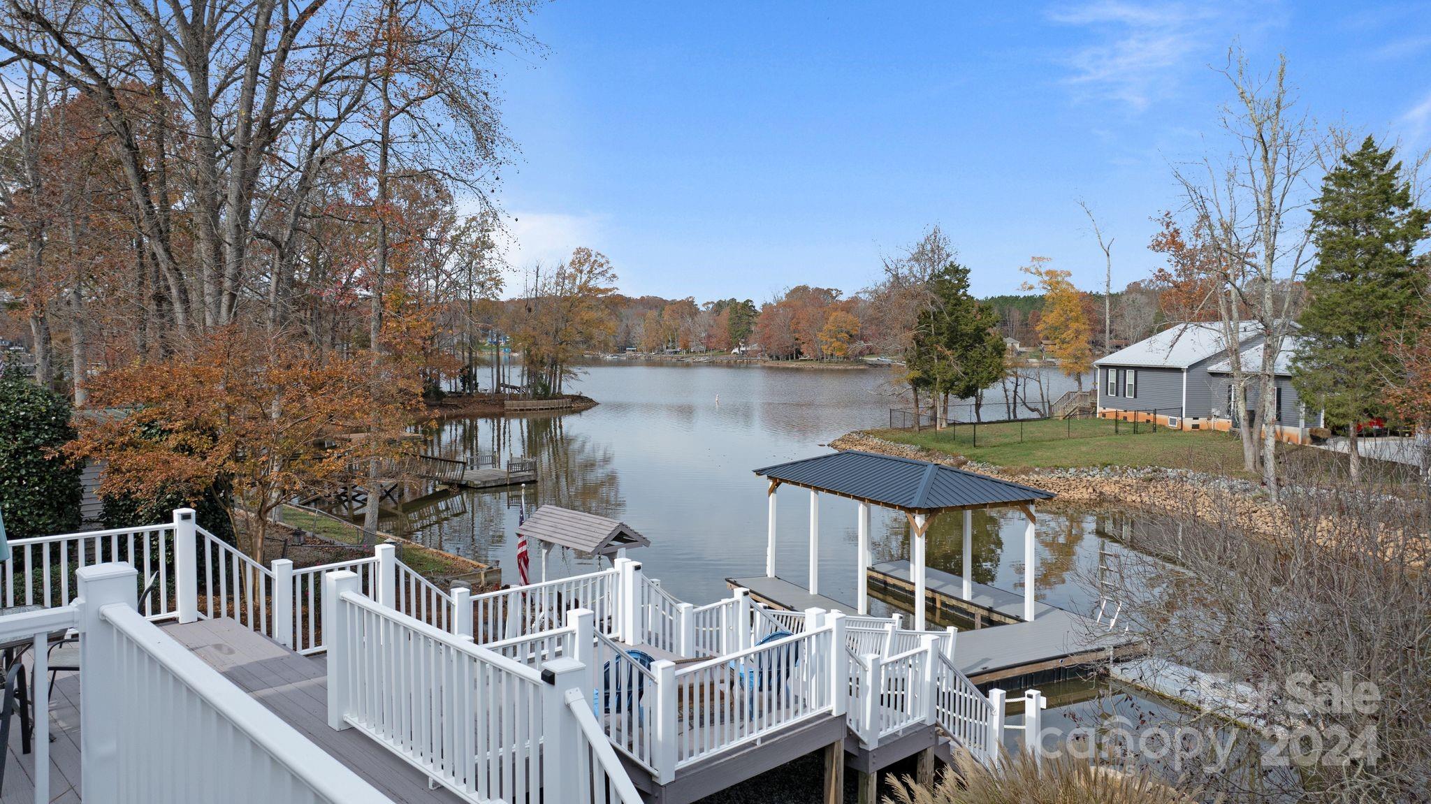 1742 Riverview Road