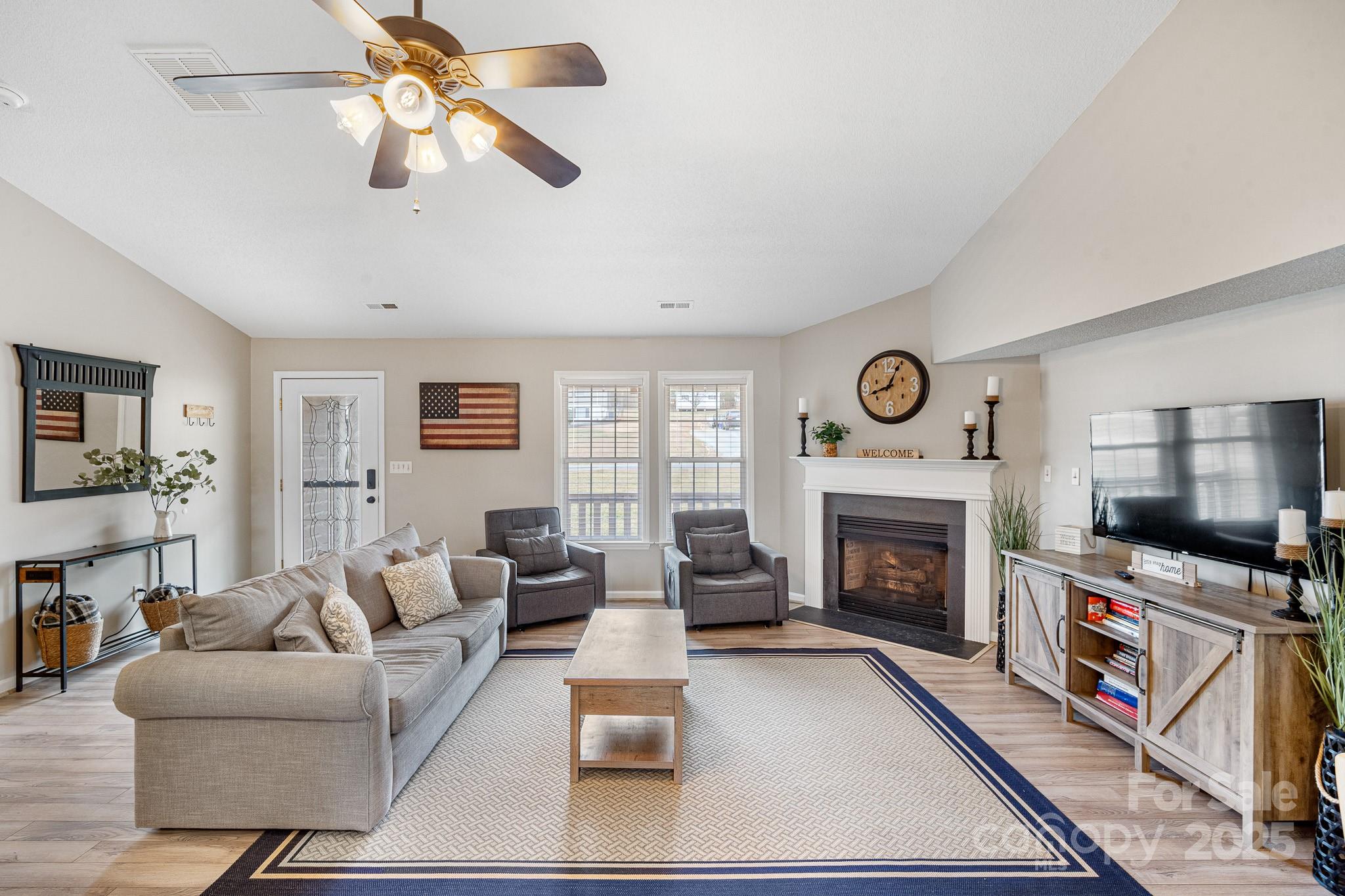 578 Spartan Drive