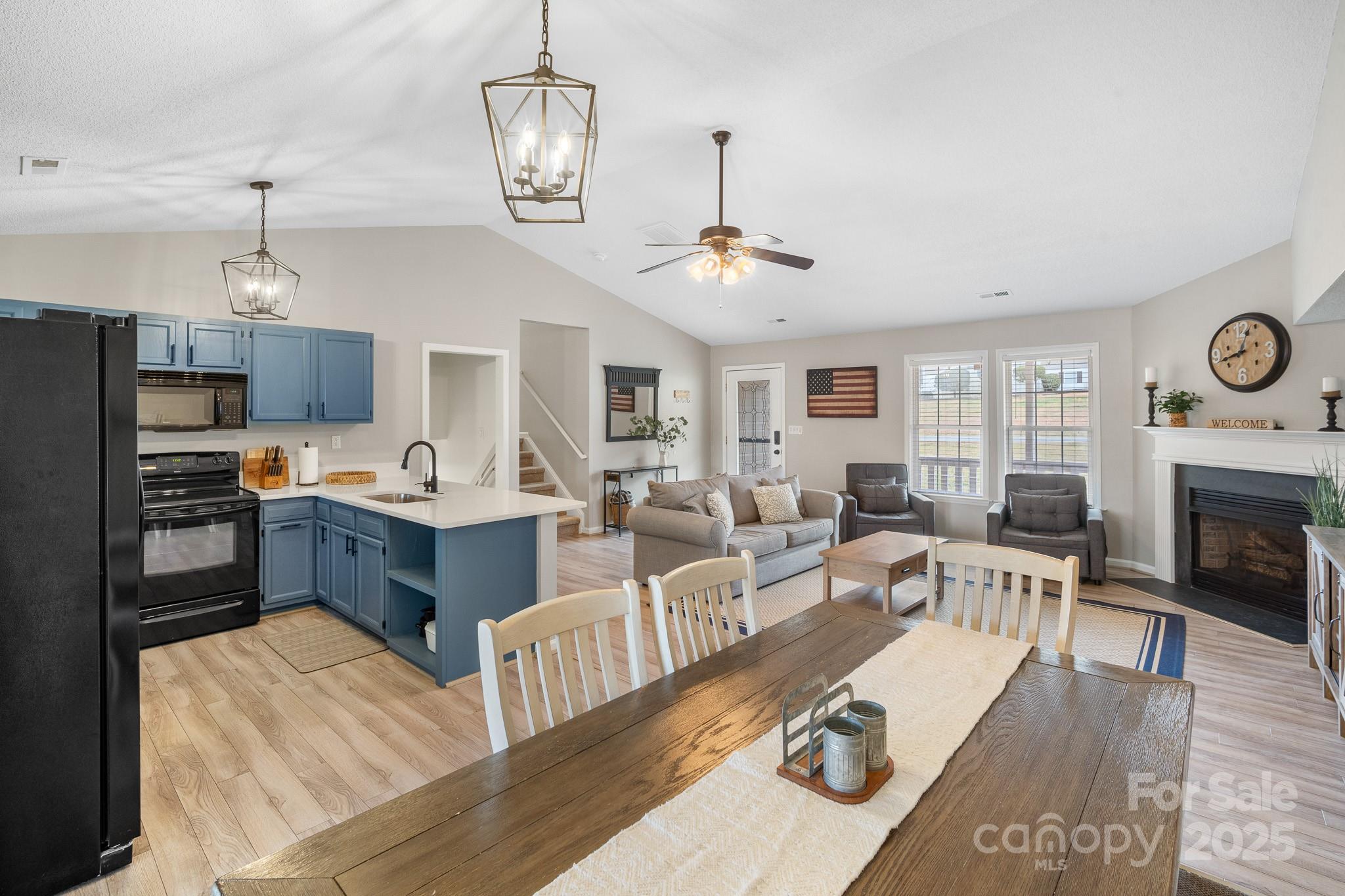 578 Spartan Drive