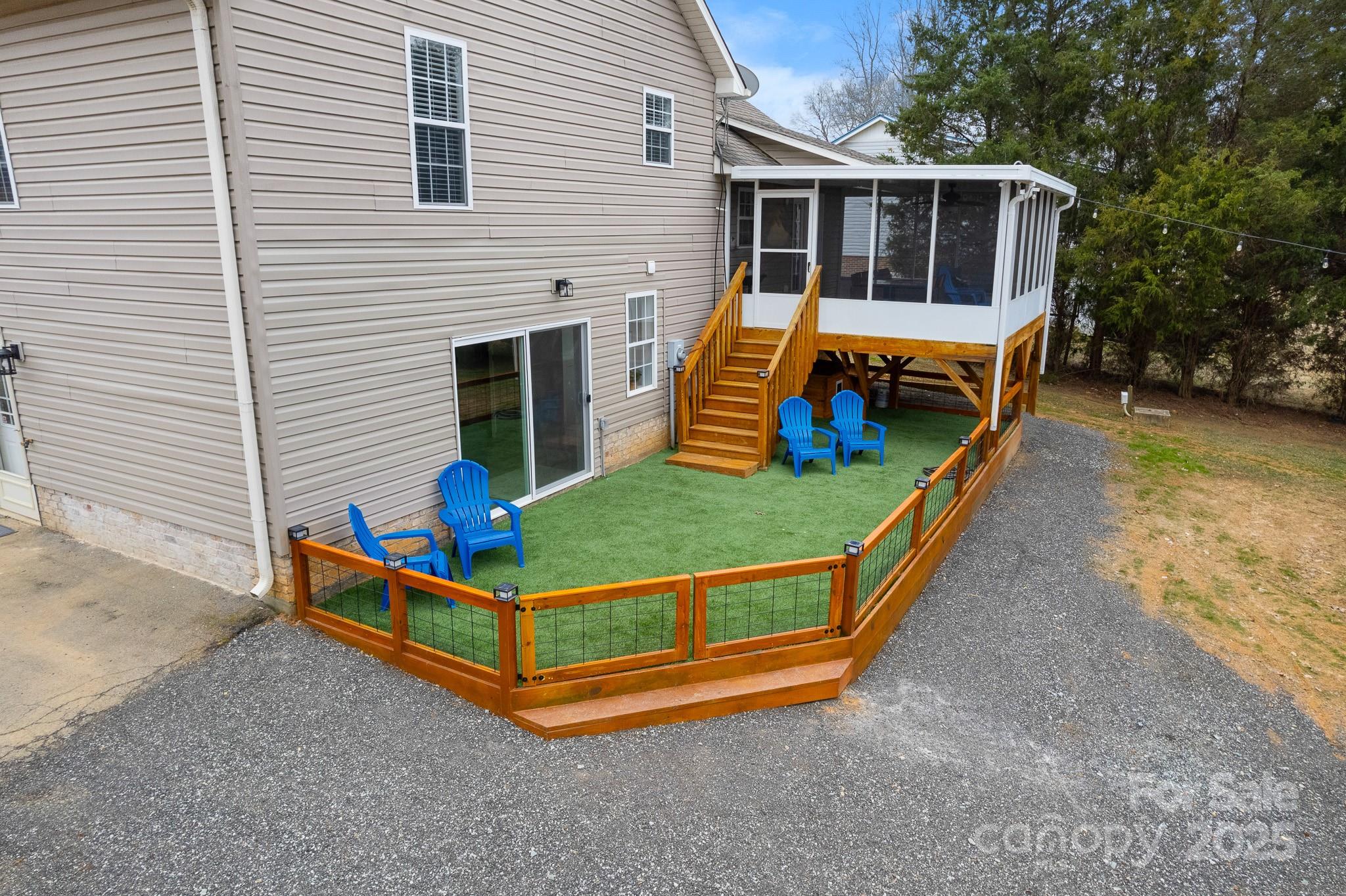 578 Spartan Drive