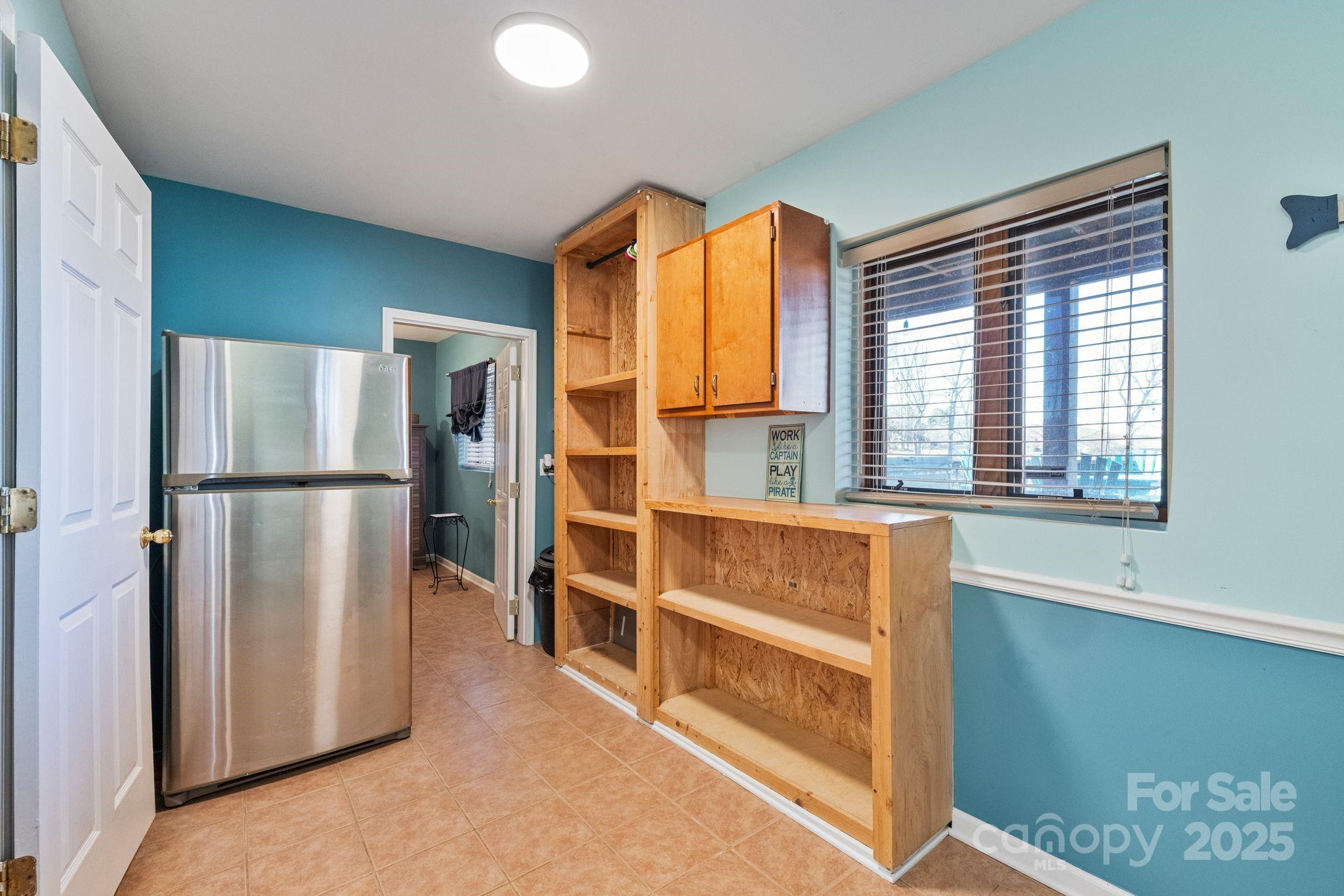 319 S Shore Drive