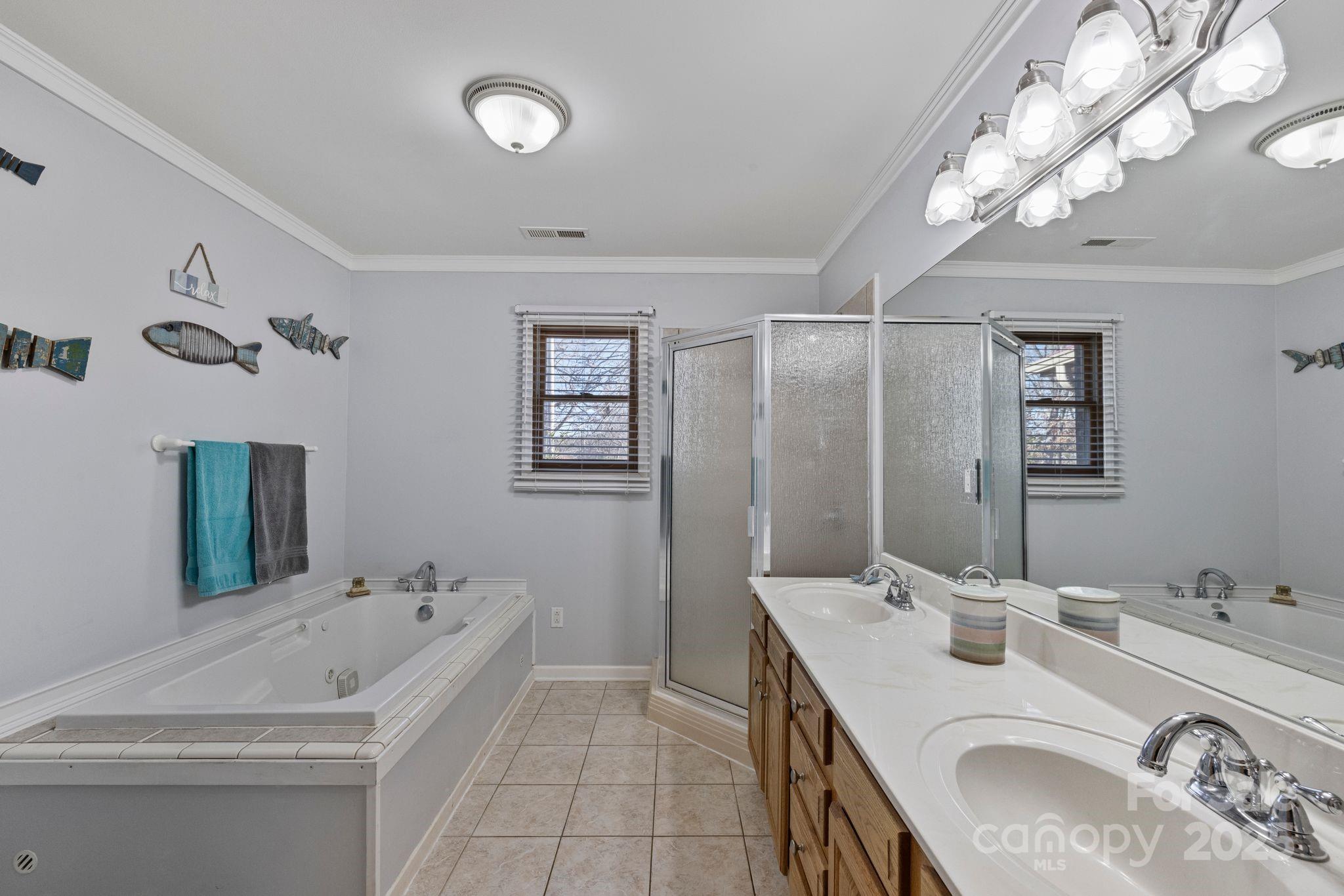 319 S Shore Drive