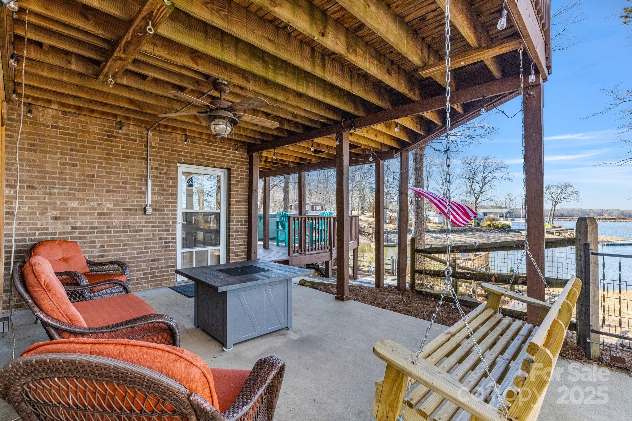 319 S Shore Drive