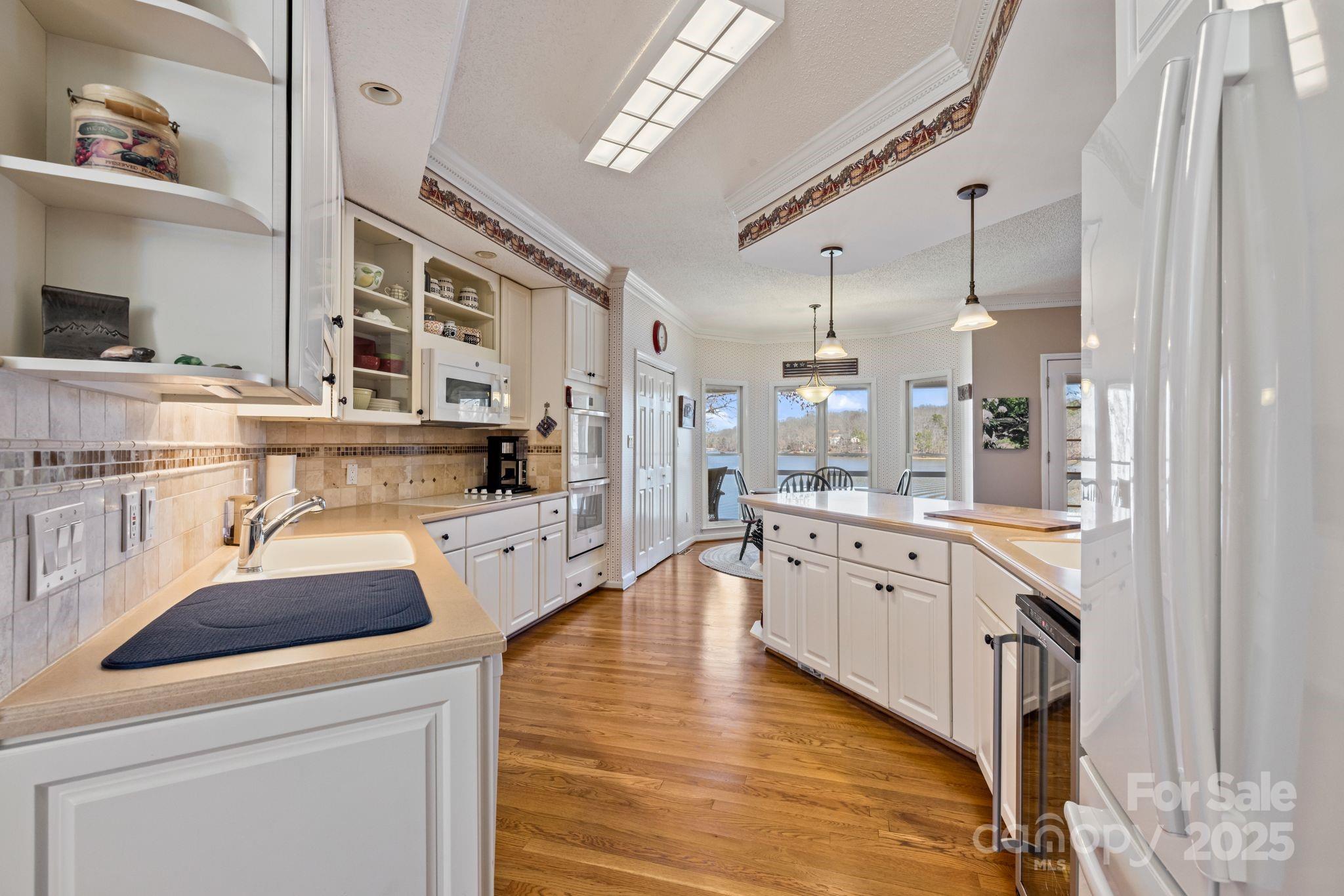 109 Rima Landing