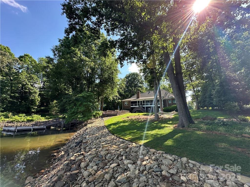109 Rima Landing