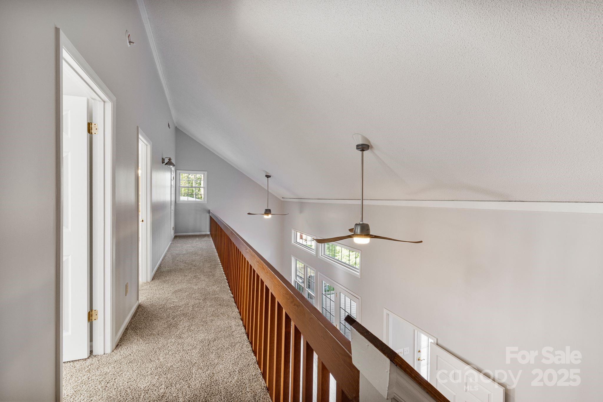 1711 Riverside Drive