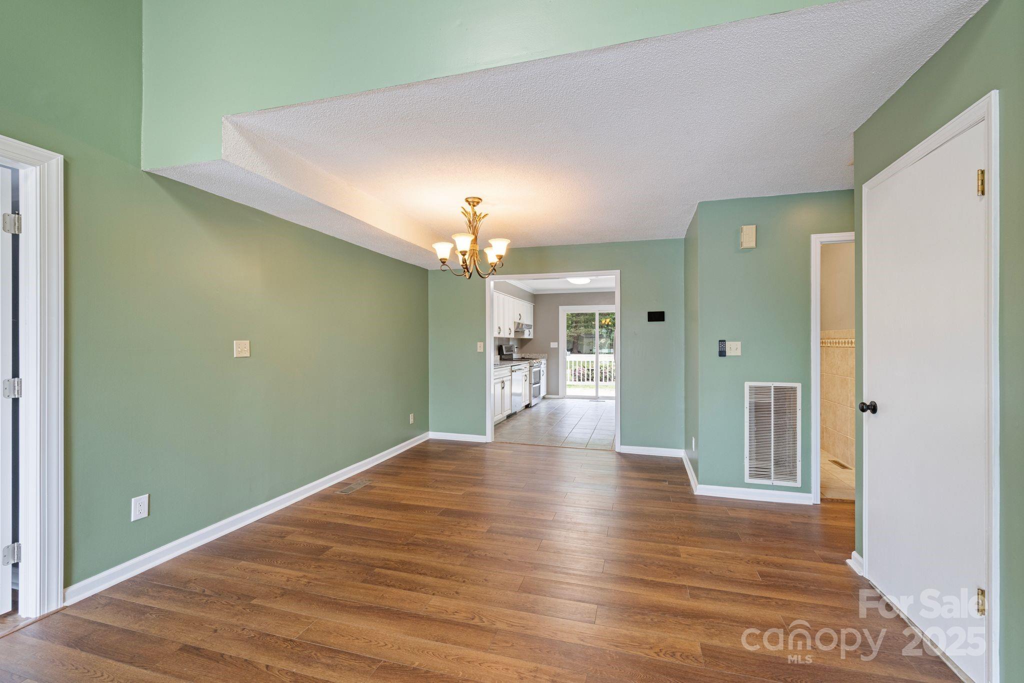 144 Golden Eagle Lane