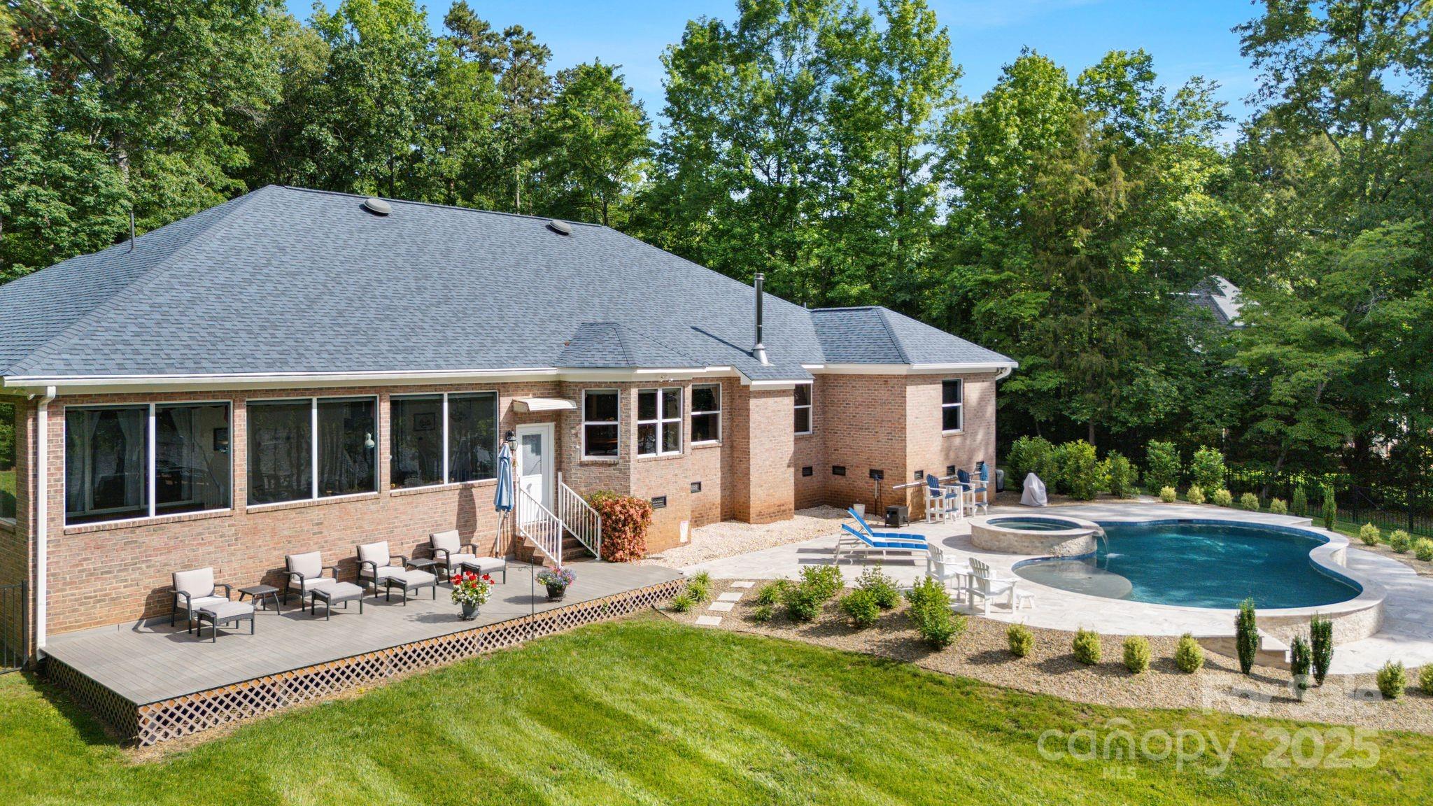 408 Emerald Bay Drive