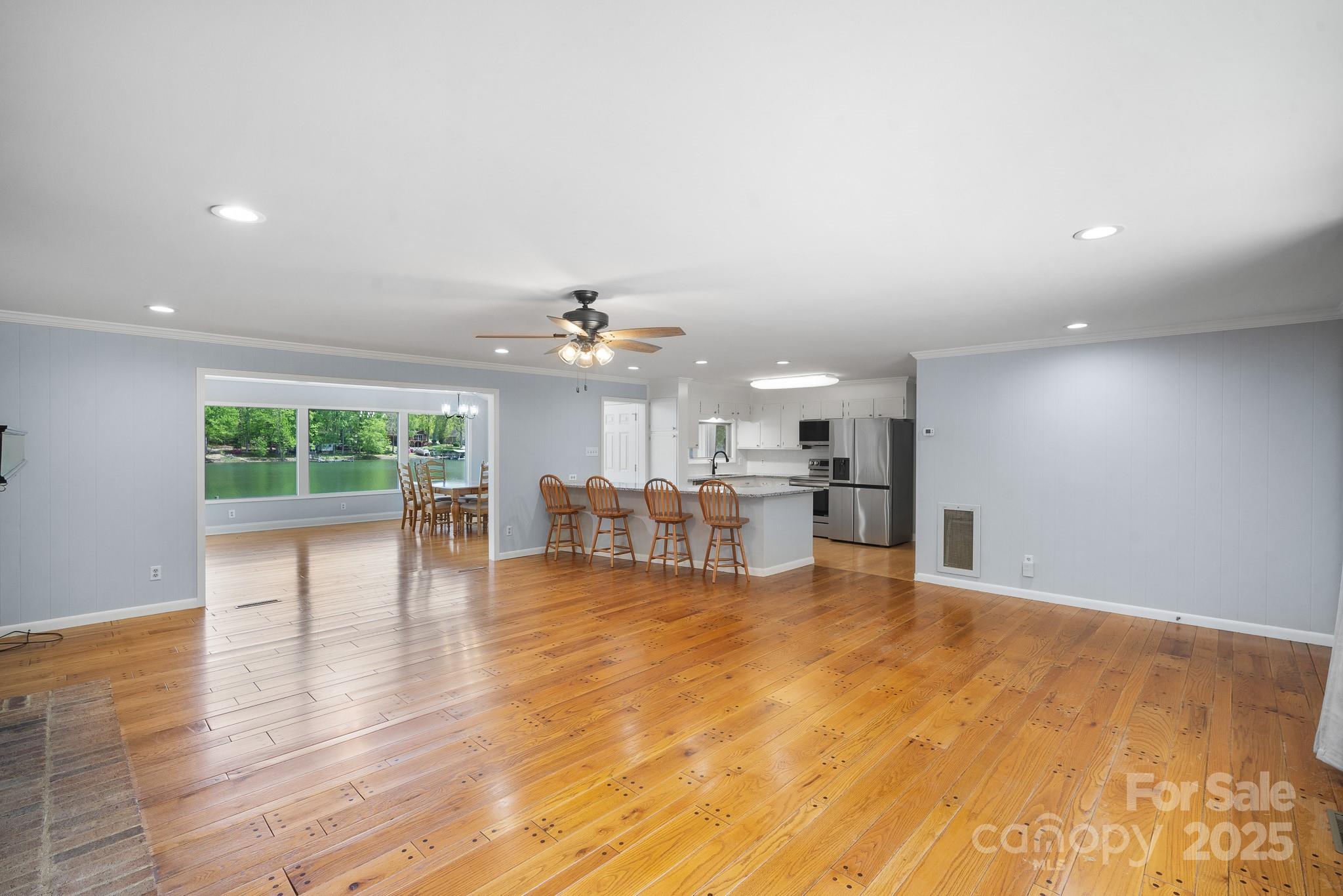 173 Riverwood Road