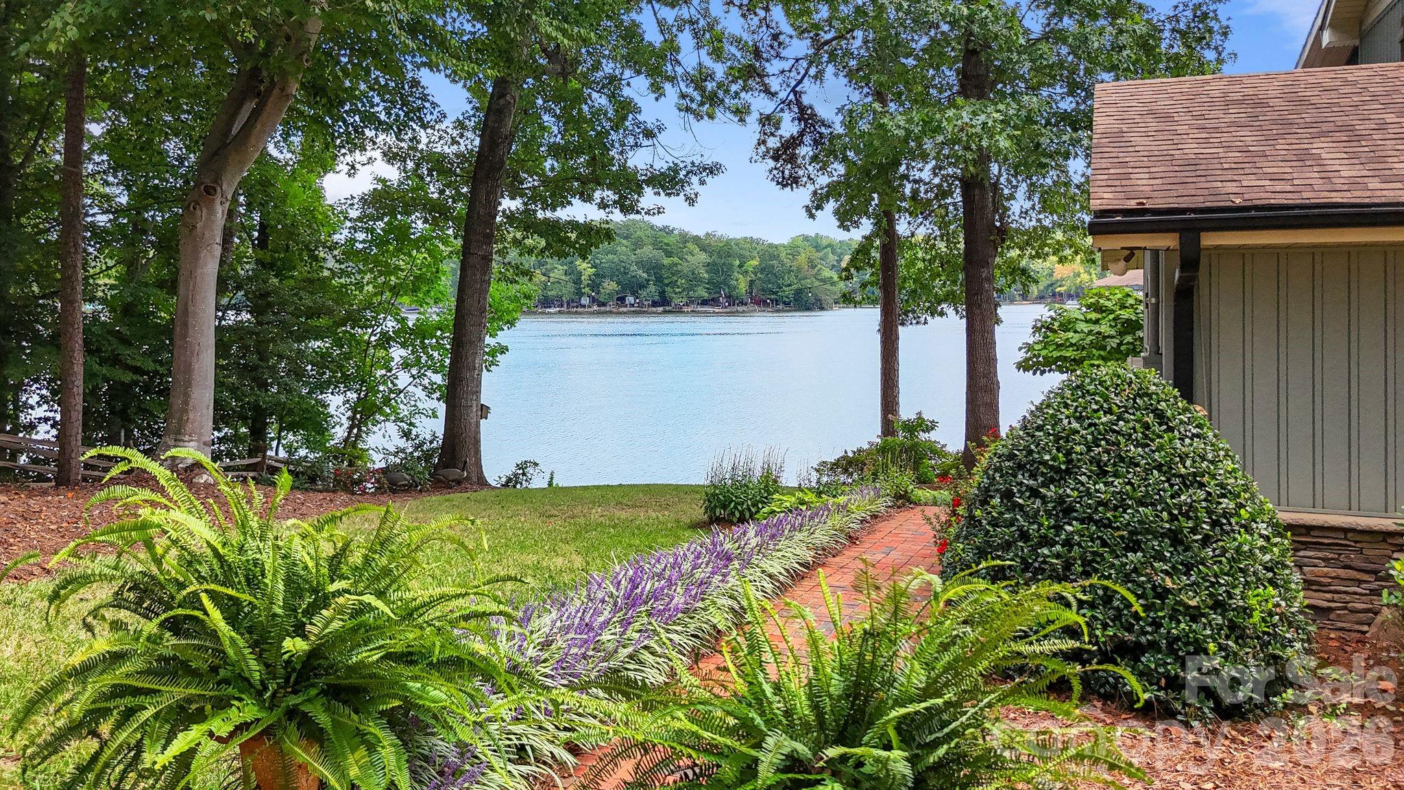 360 Tamarac Shores Drive