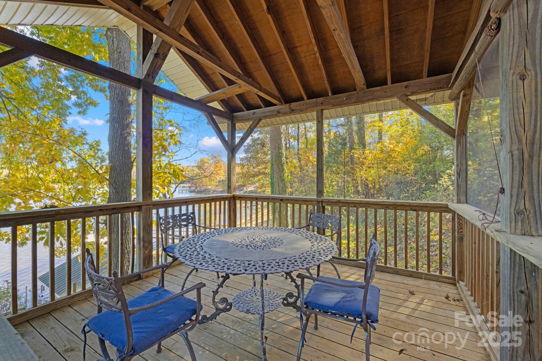 579 Riverview Drive