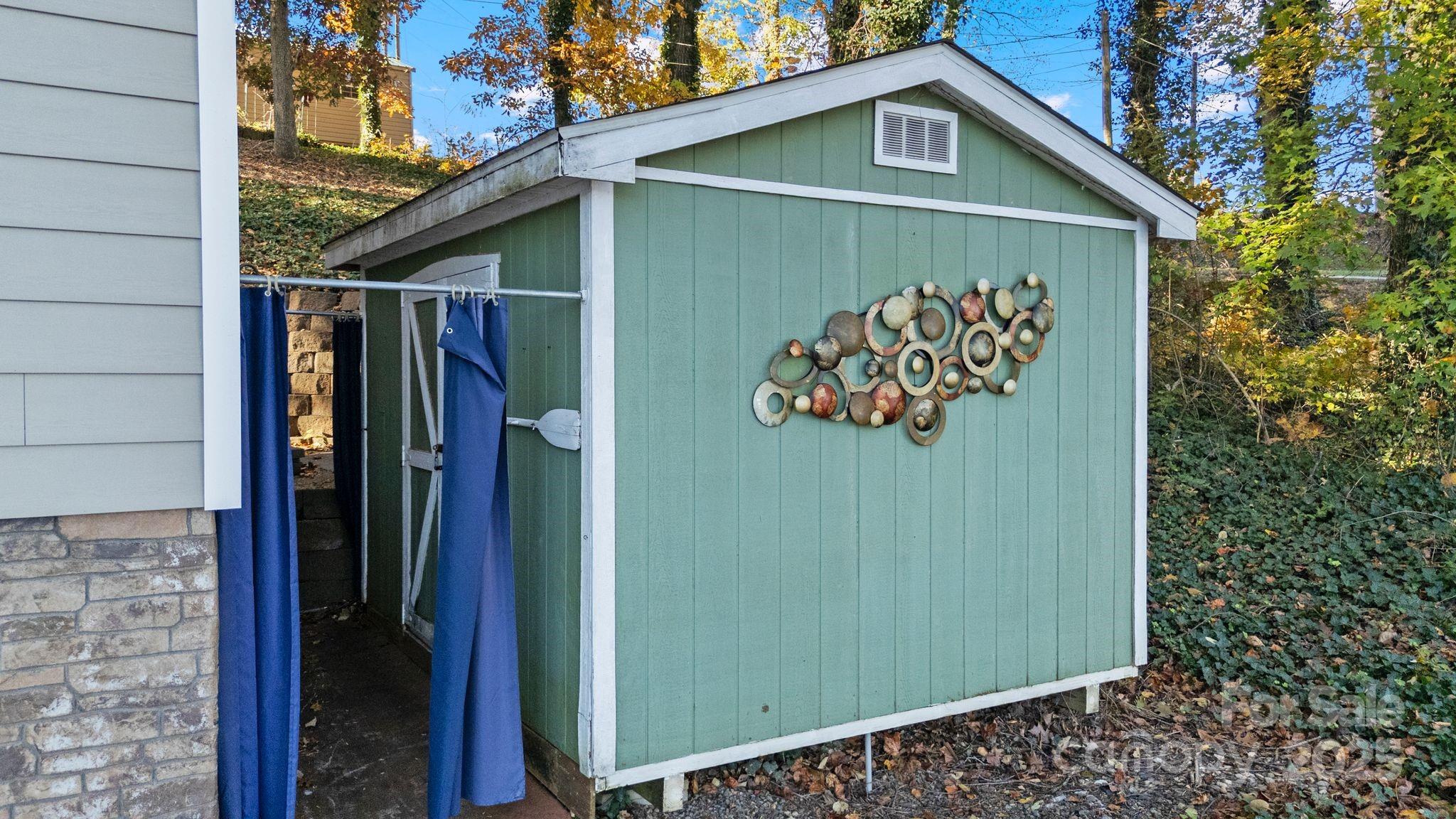 579 Riverview Drive