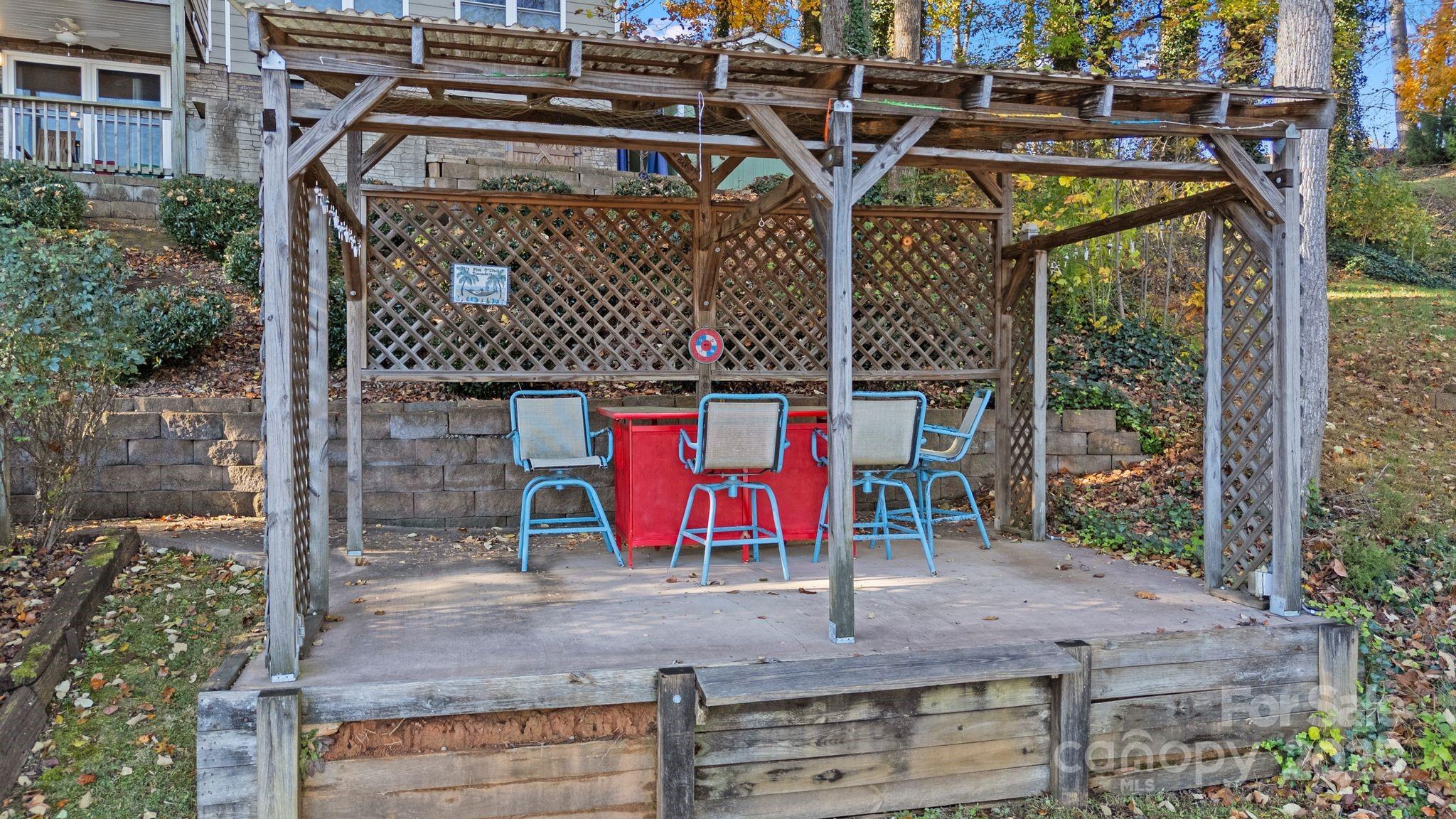 579 Riverview Drive
