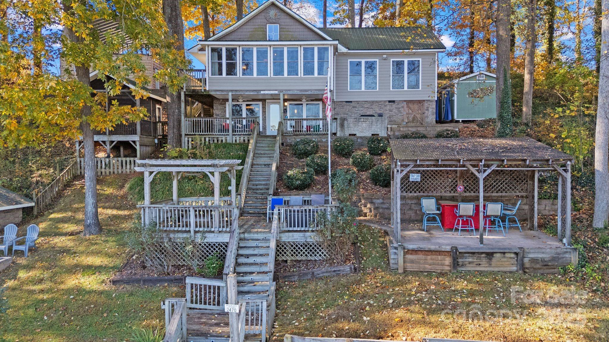 579 Riverview Drive