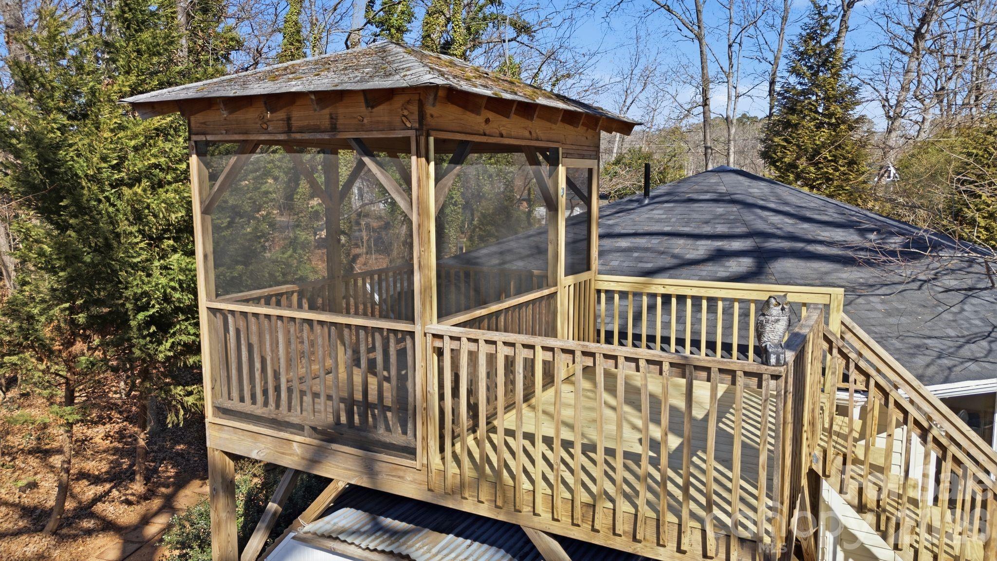 235 Rock Harbor Drive