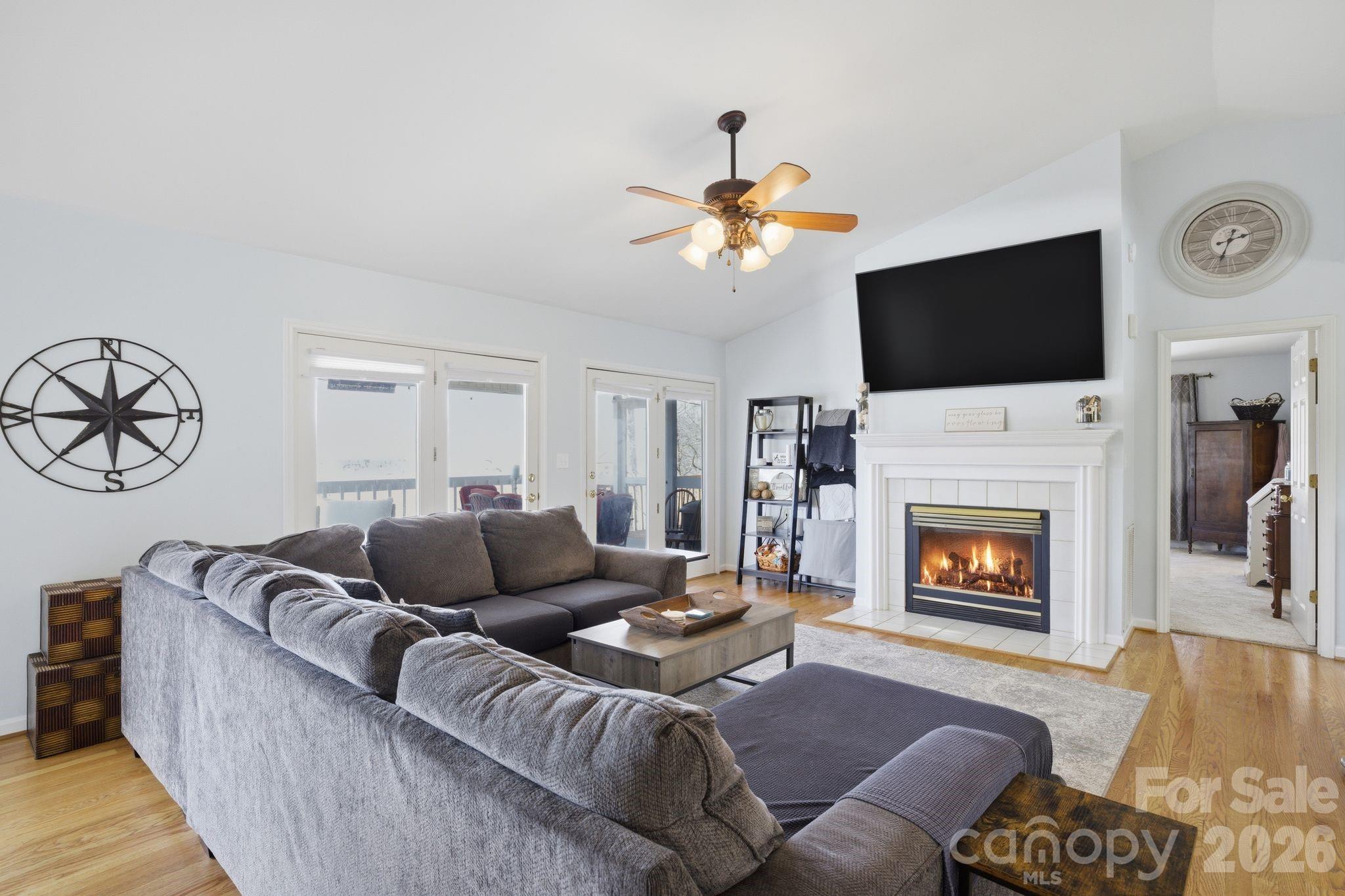 3920 Old Mountain Road