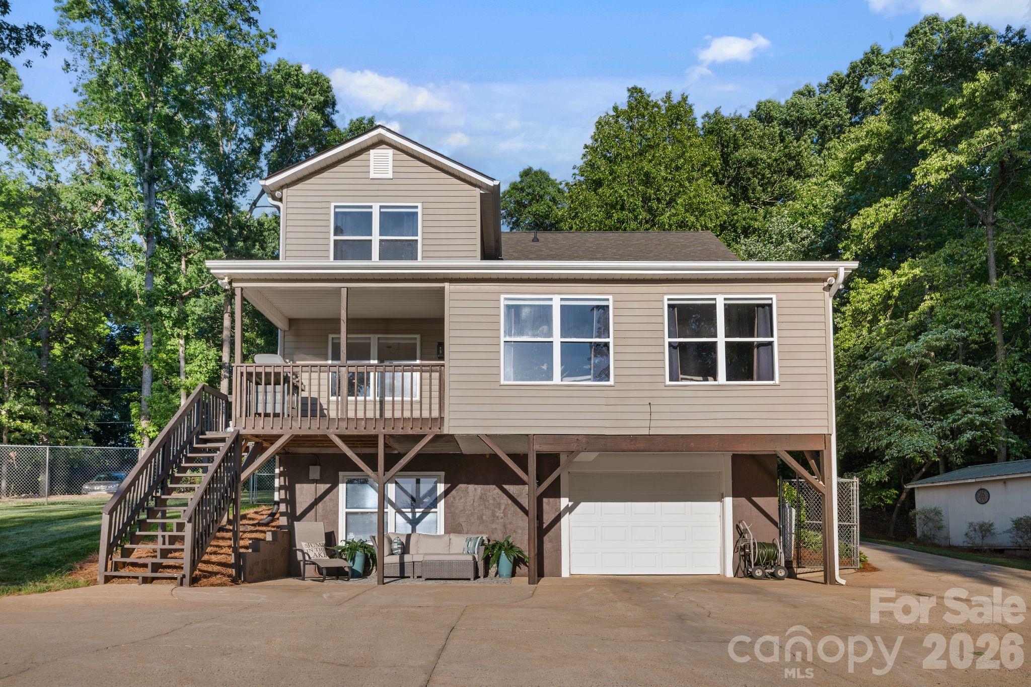 710 Riverwood Drive